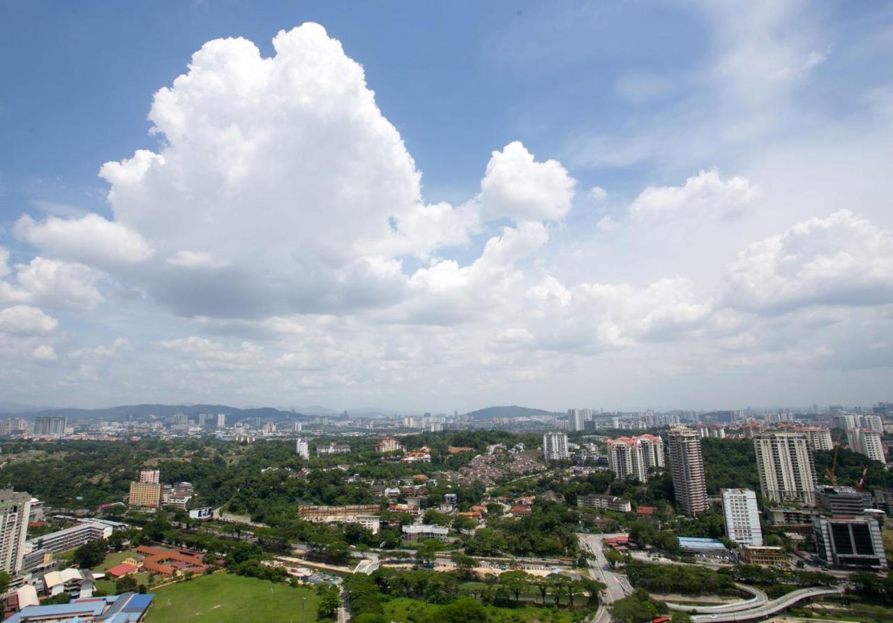 Kl Sentral, Est Bangsar By Skylimit Suites Kuala Lumpur Esterno foto