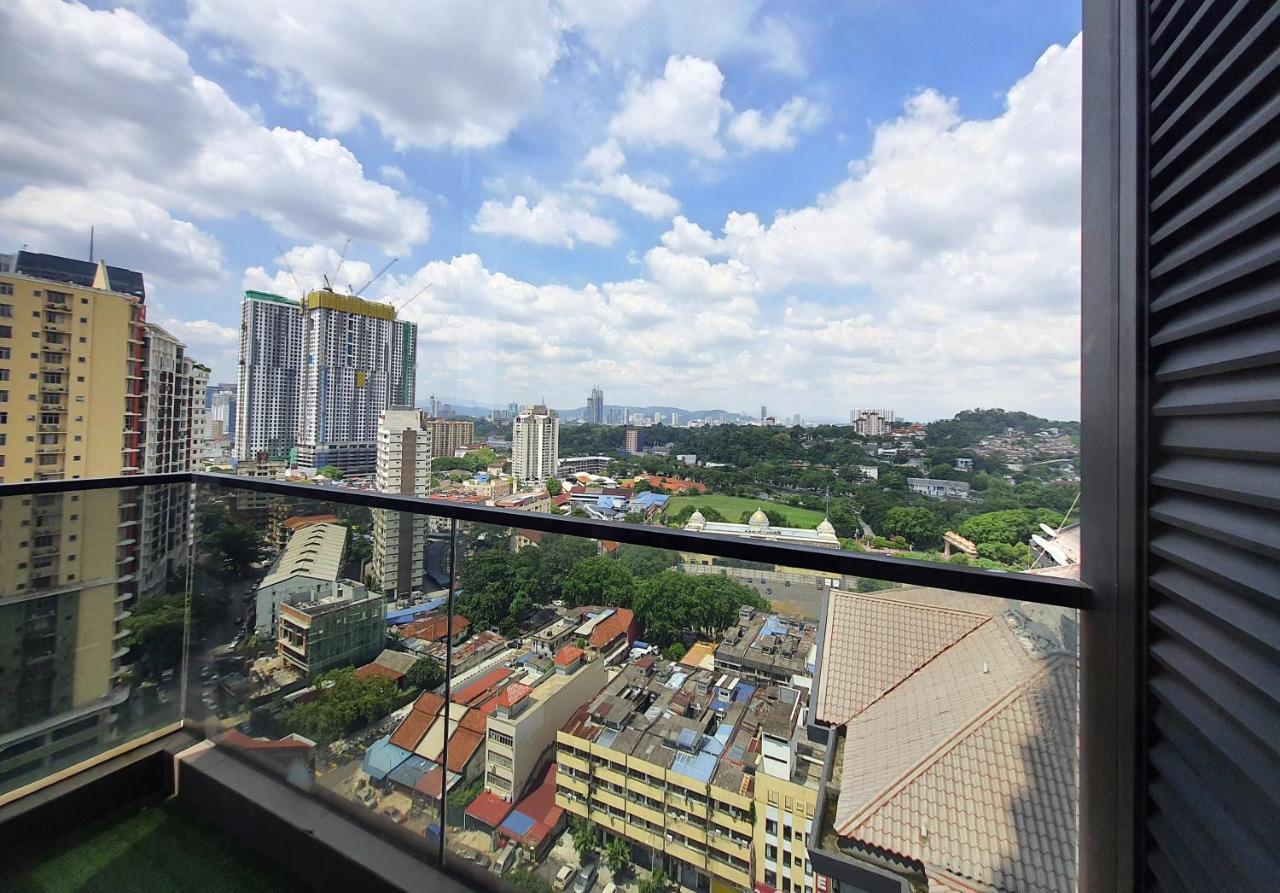 Kl Sentral, Est Bangsar By Skylimit Suites Kuala Lumpur Esterno foto
