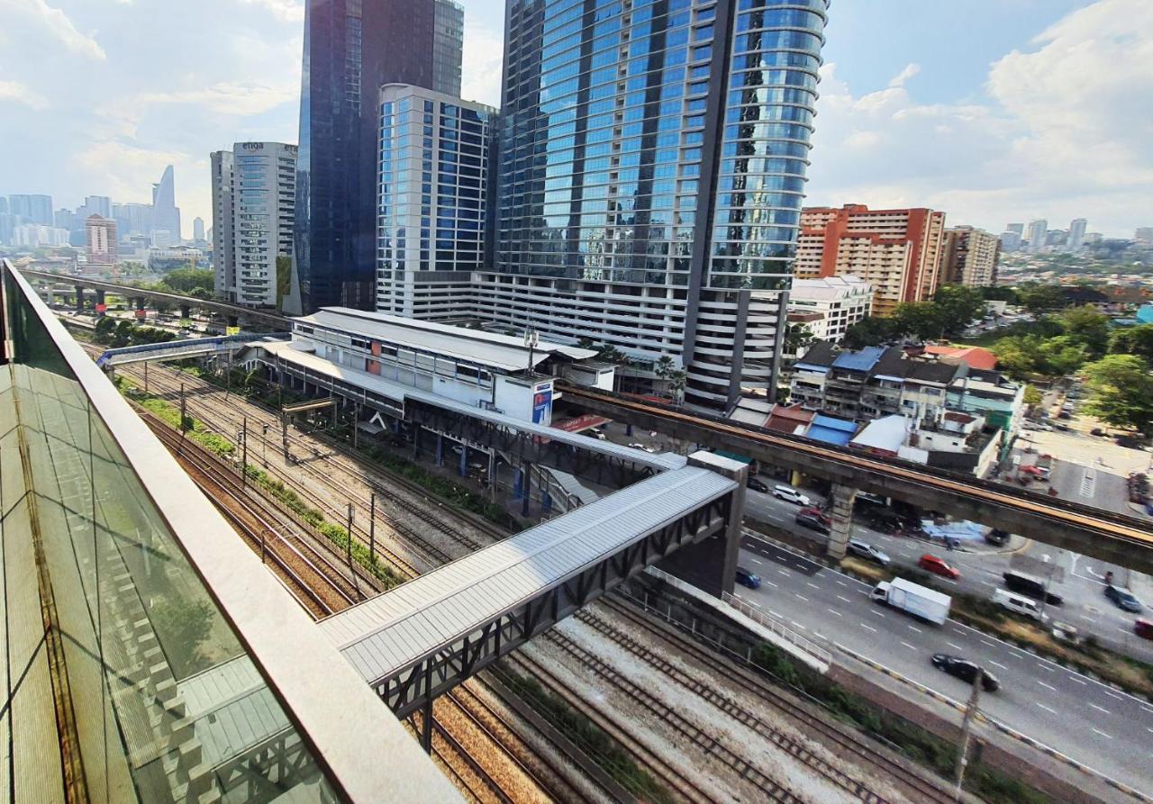 Kl Sentral, Est Bangsar By Skylimit Suites Kuala Lumpur Esterno foto